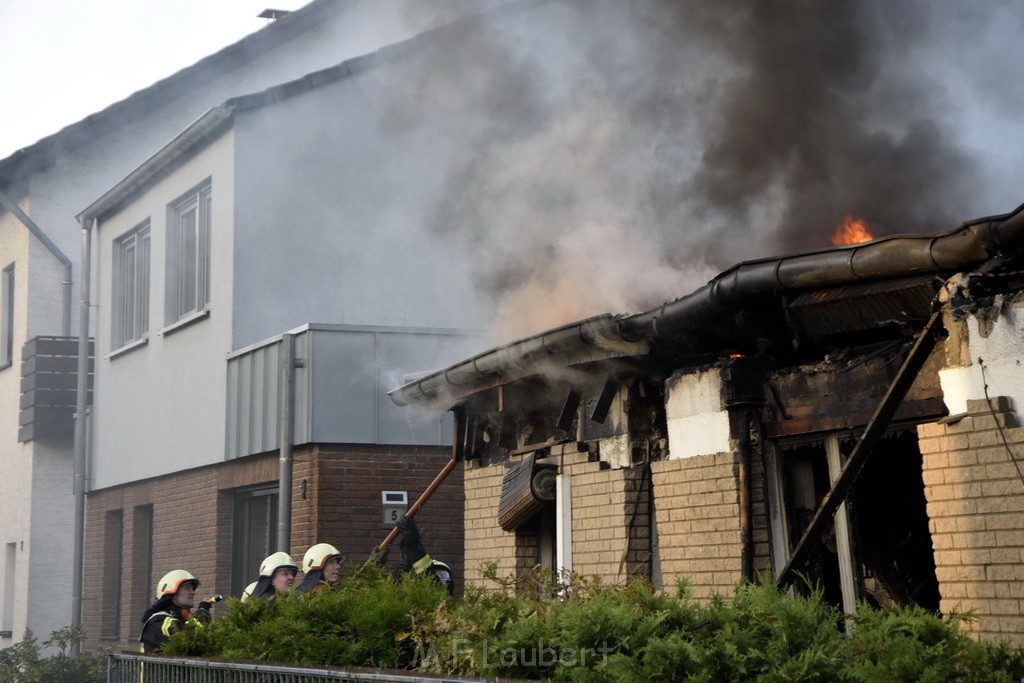 Feuer 2 Y Explo Koeln Hoehenhaus Scheuerhofstr P1621.JPG - Miklos Laubert